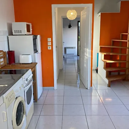 Apartment Super *